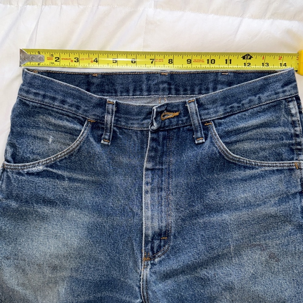 Mid Rise Cuffed Rustler Jeans 28” - Picture 3 of 3